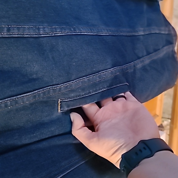 NWT Jofemuho Womens Classic Long Jean Jacket Plus Size Long Sleeve Button down - Picture 4 of 7